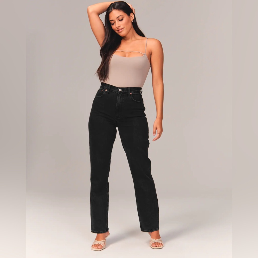 Abercrombie & Fitch Black 90s Straight Leg Ultra High-Rise Curve Love Jeans